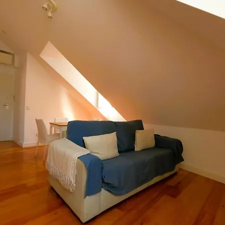 Lisbon, T1 With Castle View In Mouraria Apartment