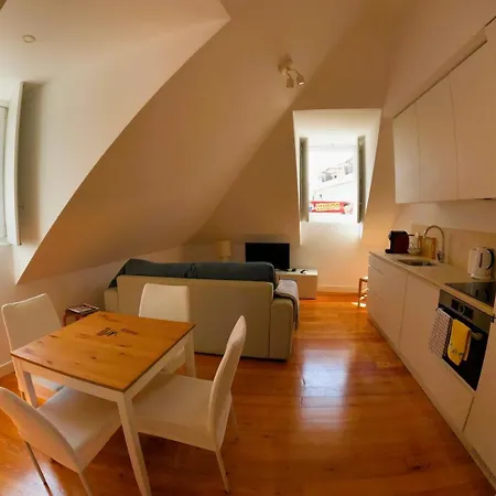 Apartment Lisbon, T1 With Castle View In Mouraria Lissabon